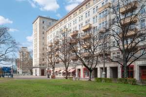 Zwischen Alexanderplatz und Kiez-Kultur – 2 Zimmer im ikonischen Baudenkmal – Die vollständige Adresse der Immobilie erhältst du vom Anbieter., 10243 Friedrichshain, Berlin – Vorschaubild 9