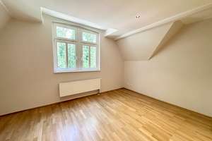 * Helle und sehr schöne 5-Zimmer-Wohnung in denkmalgeschützter Villa * – Die vollständige Adresse der Immobilie erhältst du vom Anbieter., 1277 Blasewitz (Stadtteil), Dresden – Vorschaubild 12
