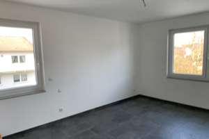 Helle 3-Zimmer-Wohnung mit Balkon, Tiefgaragenstellplatz und Aufzug – Hauptstr. 107, 52159 Roetgen – Vorschaubild 14