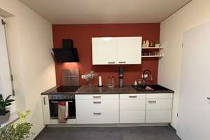 Helle und moderne 3-Zimmer-Wohnung mit Einbauküche, Balkon und Skylineblick – Die vollständige Adresse der Immobilie erhältst du vom Anbieter., 60326 Gallus, Frankfurt am Main – Vorschaubild 2