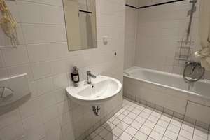 2-Zimmer-Wohnung mit Balkon in Treptow-Baumschulenweg – Ernststraße 24, 12437 Baumschulenweg, Berlin – Vorschaubild 9