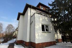 Sehr gepflegtes, vermietetes Zweifamilienhaus aus den 30er Jahren im Villenbezirk Karlshorst