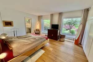 Lichtdurchfluteter Bungalow mit besonderer Architektur und Kamin – einziehen und wohlfühlen! – Die vollständige Adresse der Immobilie erhältst du vom Anbieter., 41239 Schmölderpark, Mönchengladbach – Vorschaubild 11