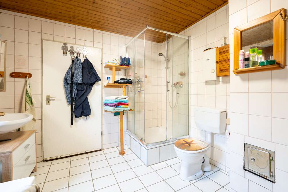 Immobilie in Weisel - *** Charme, Wärme und jede Menge Möglichkeiten*** - Bild 4