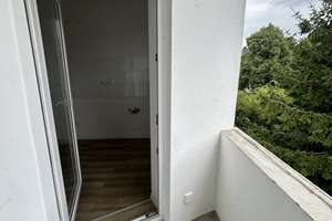 Moderne 3-Raum-Wohnung mit Balkon in Frohnhausen möchte gerne ab Oktober vermietet werden – Stenzelstraße 15, 45144 Frohnhausen, Essen – Vorschaubild 16