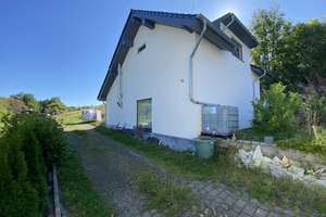 Zwei hochwertige Einfamilien- Ferienhäuser in idyllischer Eifellage - ideal für Tierhaltung – Die vollständige Adresse der Immobilie erhältst du vom Anbieter., 56729 Anschau – Vorschaubild 19