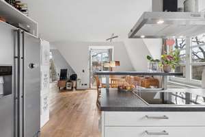 Sonnenwohnung mit hochwertiger Ausstattung, S/W-Dachterrasse und zwei TG-Stellplätzen in Marienthal – Die vollständige Adresse der Immobilie erhältst du vom Anbieter., 22043 Marienthal, Hamburg – Vorschaubild 9