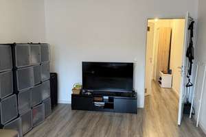 Befristete Untervermietung ( 1 Jahr ) Voll-Möbilierte helle 1-Zimmer Wohnung in Mannheim-Rheinau – Die vollständige Adresse der Immobilie erhältst du vom Anbieter., 68219 Rheinau, Mannheim – Vorschaubild 5