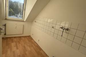 Freundliche 2‑Zimmer Wohnung im DG in Elberfeld West, WBS notwendig – Güterstraße 18, 42117 Elberfeld West, Wuppertal – Vorschaubild 3