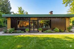 Provisions- und Bezugsfrei: Mehrfamilienhaus mit viel Nutzungsmöglichkeiten