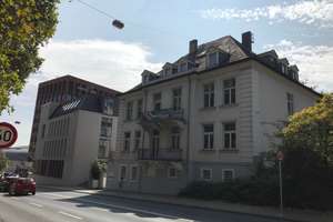 großzügige Maisonett in freistehender Altbauvilla  in Bahnhofsnähe/Kurpark, PKW Stellplatz vorhanden – Kaiser Friedrich Ring 77, 65185 Südost, Wiesbaden – Vorschaubild 13