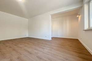 Zwei schick modernisierte Appartements – Die vollständige Adresse der Immobilie erhältst du vom Anbieter., 42653 Gräfrath, Solingen – Vorschaubild 3