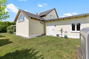 Top gepflegtes Einfamilienhaus mit viel Platz in einer der besten Lagen des Ingolstädter Südwestens! – Die vollständige Adresse der Immobilie erhältst du vom Anbieter., 85051 Südwest, Ingolstadt – Vorschaubild 7