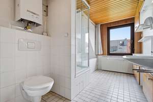 Bremen-Hulsberg: Gepflegtes Reihenmittelhaus mit schönem Garten in guter Lage – Die vollständige Adresse der Immobilie erhältst du vom Anbieter., 28205 Peterswerder, Bremen – Vorschaubild 16