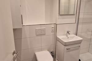 Helle Whg. in ruhigem gepflegten Haus mit EBK + Balkon 5 Min. zum HbH – 40227 Oberbilk, Düsseldorf – Vorschaubild 17