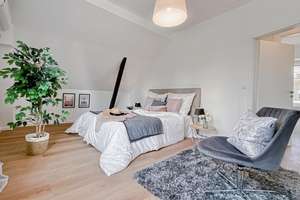Niendorf: Großzügiges Einfamilienhaus mit PKW Stellplatz+Garten – Die vollständige Adresse der Immobilie erhältst du vom Anbieter., 22459 Niendorf, Hamburg – Vorschaubild 4