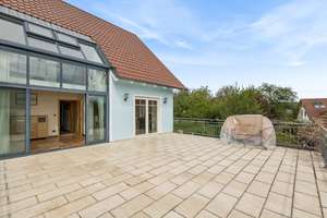 Individuell geplantes Einfamilienhaus mit Galerie, Südterrasse und Doppelgarage – Die vollständige Adresse der Immobilie erhältst du vom Anbieter., 86316 Friedberg – Vorschaubild 8