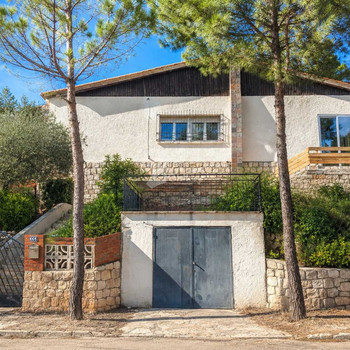 Freistehendes Chalet in Chinchón: Ruhe, Ausblick und Lebensqualität, nur einen Steinwurf von Madrid 