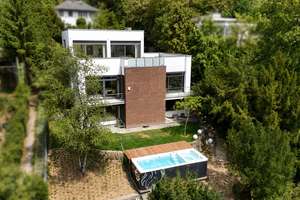 Architektonisch beeindruckende Villa mit exklusivem Wohnambiente und Pool im Steinbachtal – 97082 Steinbachtal, Würzburg – Vorschaubild 1