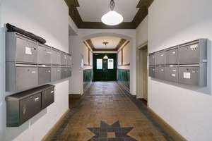 "Freie, unsanierte Altbauwohnung mit abgezogenen Dielen am Rudolph-Wilde-Park in Schöneberg" – Koburger Straße 14, 10825 Schöneberg, Berlin – Vorschaubild 22