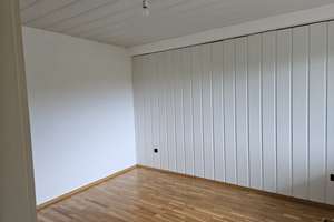 Traumhafte 2-ZKB-Wohnung mit Fernblick in Fechingen – Die vollständige Adresse der Immobilie erhältst du vom Anbieter., 66130 Brebach-Fechingen, Saarbrücken – Vorschaubild 4