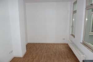 direkt neben der UNI / WG geeignete, großzügige 2 Zi. Wohnung mit Wohnküche / EBK zu vermieten – Kaulenberg 4, 6108 Altstadt, Halle (Saale) – Vorschaubild 8