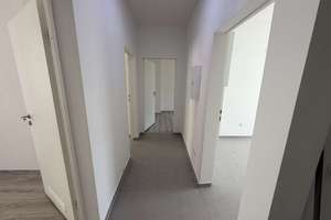 "Top Lage Nürnberg Luitpoldviertel" Charmante 3-Zi-Altbau-ETW in gepflegtem MFH mit Balkon – Die vollständige Adresse der Immobilie erhältst du vom Anbieter., 90461 Glockenhof, Nürnberg – Vorschaubild 14