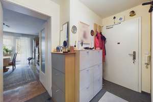 Attraktive 2-Zimmer-Wohnung mit Loggia und Balkon
- begehrte Wohnlage
- 2. Obergeschoss mit Lift – Die vollständige Adresse der Immobilie erhältst du vom Anbieter., 81379 Thalkirchen, München – Vorschaubild 4