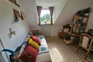Schöne helle 2-Zimmer-Dachgeschoßwohnung mit Single-Küche in Köln Dünnwald – Die vollständige Adresse der Immobilie erhältst du vom Anbieter., 51069 Dünnwald, Köln – Vorschaubild 3