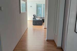 Modernes Wohnen in Ingolstadt: Helles Doppelhaus mit Garage – Sankt-Michael-Straße 11a, 85055 Etting, Ingolstadt – Vorschaubild 3
