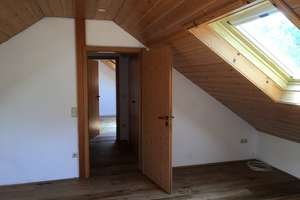  Großzügiges Reihenhaus mit Terrasse, Garten, Balkon in ruhiger Lage in Siegen – Liegnitzer Straße 29, 57072 Siegen – Vorschaubild 11