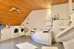 EIN GANZES HAUS -  mit Einbauküche, Whirlpool, Gallerie etc. – Die vollständige Adresse der Immobilie erhältst du vom Anbieter., 56743 Mendig – Vorschaubild 15