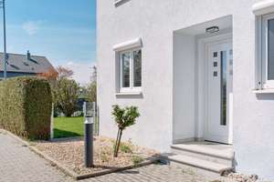 Einziehen & Wohlfühlen: Familientraum in Feldrandlage mit viel Platz, 2 Garagen & Panoramafernsicht! – Die vollständige Adresse der Immobilie erhältst du vom Anbieter., 70599 Plieningen (Ortsteil), Stuttgart – Vorschaubild 10