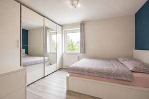 Helle 3-Zimmer-Wohnung mit traumhaftem Sonnenbalkon – Die vollständige Adresse der Immobilie erhältst du vom Anbieter., 70437 Rot, Stuttgart – Vorschaubild 3