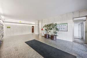 ++ Helles 2-Zimmer Apartment mit Aussicht in Niederrad - Ideale Kapitalanlage mit Potenzial ++ – 60311 Niederrad, Frankfurt am Main – Vorschaubild 2