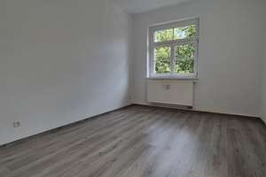 Im Denkmal! Familienwohnung mit klasse Grundriss, Wohn- u. Einbauküche,  Tageslichtbad, AR...! – Schweizstraße 1, 1259 Großzschachwitz, Dresden – Vorschaubild 14