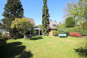 Viel Platz für Gartenliebhaber mit Familie und Haustieren!