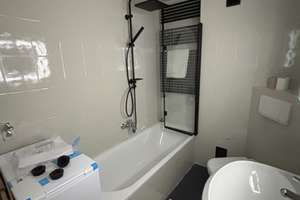 1-Zimmer-Wohnung im Lehel – lichtdurchflutet, renoviert & komplett neu möbliert, mit Balkon – 80538 Lehel, München – Vorschaubild 7