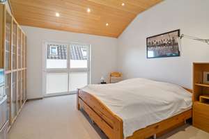 Architektonisches Wohnerlebnis mit Einliegerwohnung – Zentral & ruhig in Neumünster-Faldera – Die vollständige Adresse der Immobilie erhältst du vom Anbieter., 24537 Faldera, Neumünster – Vorschaubild 13