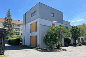 Schöne Aussichten für Eigennutzer! 3 Zimmer-Maisonette mit großer Dachterrasse und Pkw-Stellplatz! – Die vollständige Adresse der Immobilie erhältst du vom Anbieter., 1157 Cotta (Stadtteil), Dresden – Vorschaubild 21