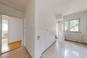 Gepflegtes Mehrfamilienhaus mit 3 Wohnungen direkt an den Weinbergen – Die vollständige Adresse der Immobilie erhältst du vom Anbieter., 70374 Schmidener Vorstadt, Stuttgart – Vorschaubild 5