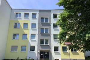 3-Zimmer-Wohnung mit Balkon in Baumheide – Schlehenweg 9, 33609 Heepen, Bielefeld – Vorschaubild 1