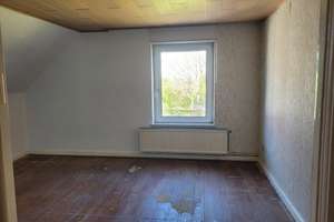 Doppelhaushälfte mit fantastischem Grundstück – Die vollständige Adresse der Immobilie erhältst du vom Anbieter., 24113 Gaarden-Süd und Kronsburg, Kiel – Vorschaubild 8