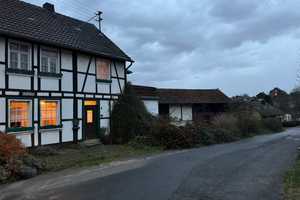 "Charmantes Fachwerk-Landhaus mit Nebengebäuden und großem Gestaltungspotenzial in idyllischer Lage – Rhein-Sieg-Kreis – Vorschaubild 2