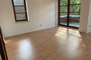 Helle und gut geschnittene 3-Zimmerwohnung mit Süd-West-Balkon im Grünen in Niendorf Nord – Die vollständige Adresse der Immobilie erhältst du vom Anbieter., 22455 Niendorf, Hamburg – Vorschaubild 4