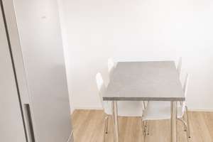 Modernes und möbliertes WG-Zimmer in direkter Uninähe – Echterdinger Straße 4, 70599 Plieningen (Ortsteil), Stuttgart – Vorschaubild 9