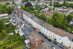 Charmantes Reihenmittelhaus mit flexiblem Wohnkonzept und pflegeleichtem Garten – Die vollständige Adresse der Immobilie erhältst du vom Anbieter., 41199 Odenkirchen-Mitte, Mönchengladbach – Vorschaubild 2