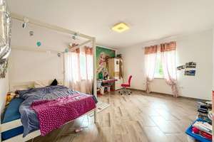 Emden: 
Stilvolles Traumhaus in Sackgassenlage – modern und hell – Die vollständige Adresse der Immobilie erhältst du vom Anbieter., 26721 Barenburg, Emden – Vorschaubild 8