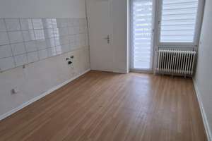 Schöne 2,5 Zimmer Wohnung mit Balkon in Gelsenkirchen Schalke – Liboriusstr. 75, 45881 Schalke, Gelsenkirchen – Vorschaubild 6