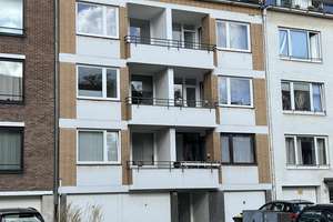 Zweitbezug nach Sanierung, 2-Zi-Wohnung in D-Zoo, neues Bad, 2 Balkone